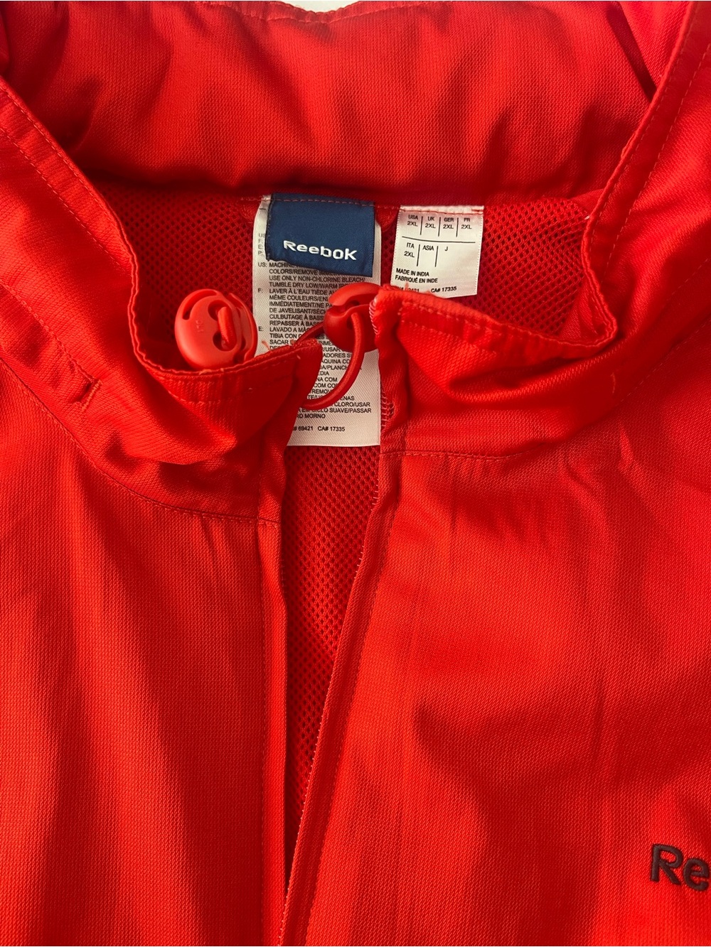 Reebok Men's Vibrant Red Windbreaker - Picture 9 of 9